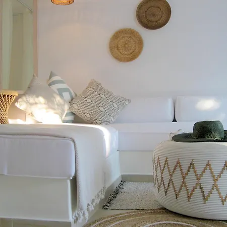 شقة فندقية Kavos Naxos 4*