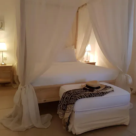 Kavos Naxos 4* ستيليدا