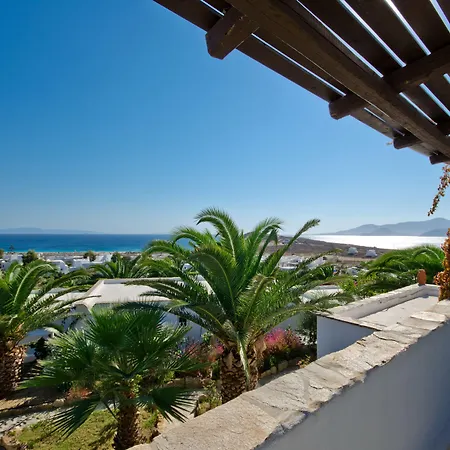 Kavos Naxos شقة فندقية 4*