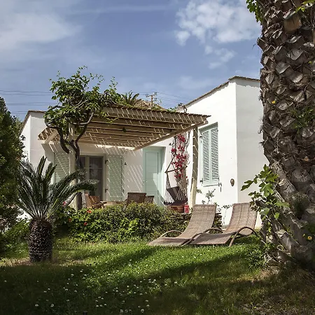 Kavos Naxos ستيليدا