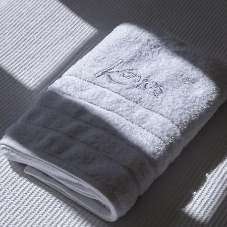 Kavos Naxos شقة فندقية