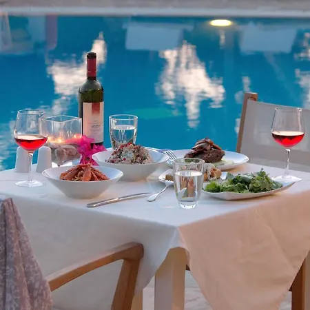 Kavos Naxos 스텔리다