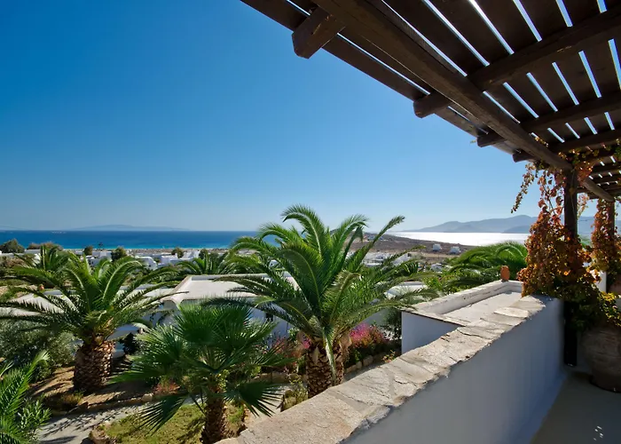 Kavos Naxos מלון דירות 4*