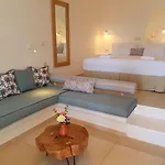 Kavos Naxos Ξενοδοχείο με διαμερίσματα