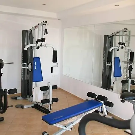 Kavos Naxos Apartahotel 4*