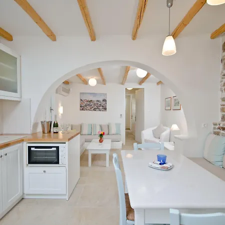 Kavos Naxos 3*