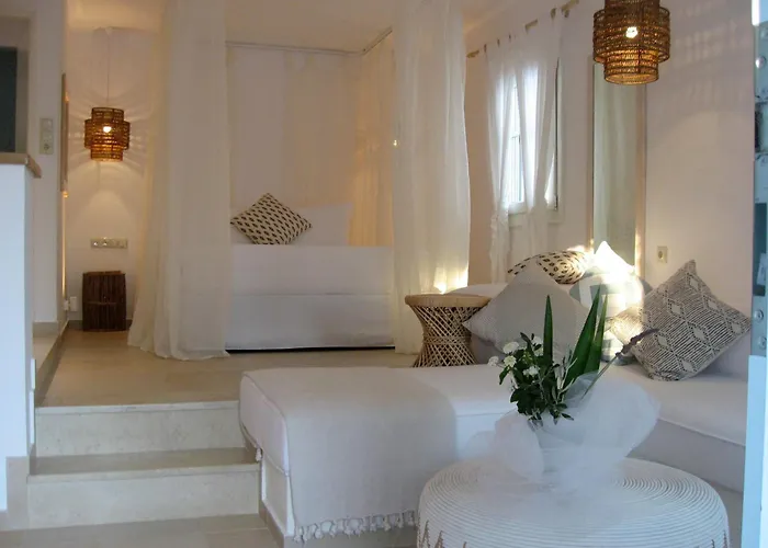 Kavos Naxos Lägenhetshotell 4*